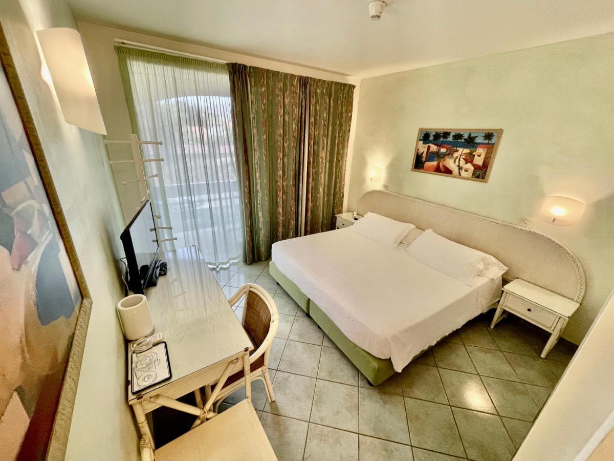 Hotel Meridiana Marina di Campo Quarto foto